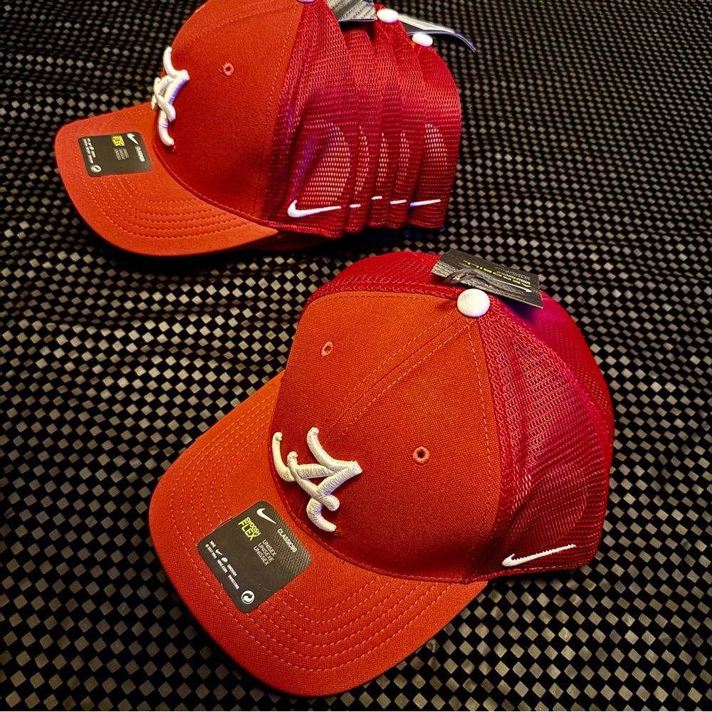Red Mesh Nike Alabama Hat - Picture 2 of 4